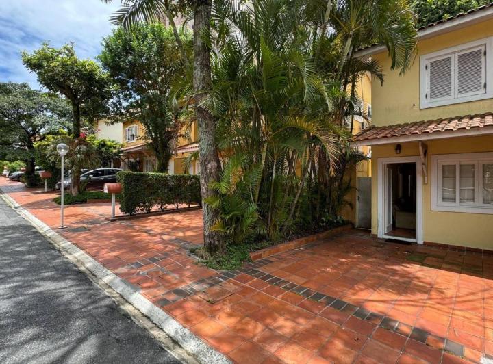 Casa à venda com 4 Quartos, Butantã, São Paulo - R$ 745.000, 126 m2 ...