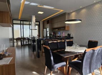 Casa · 257m² · 3 Quartos · 2 Vagas · Oportunidade Única: Casa Moderna à Venda em Conquista, MG - R$960.000