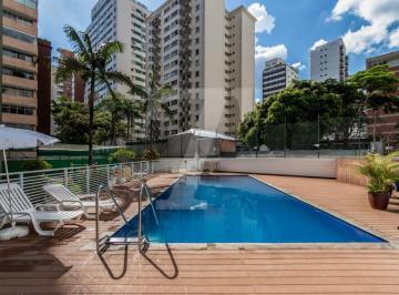 Apartamento · 215m² · 3 Quartos · 2 Vagas · Apartamento à venda no Itaim com 215m² e 2 vagas.