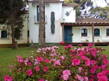 289549.jpg · CASA 5 DORMITÓRIOS - Bairro Centro