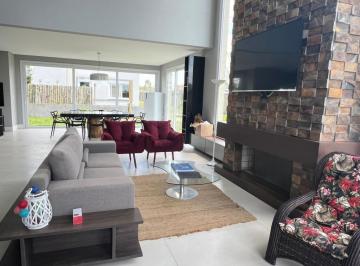 775772.jpg · Casa em Condominio 5 dormitorios - Bairro Zona Nova