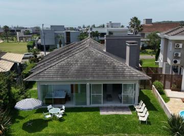 547802.jpg · Casa em Condominio 4 dormitorios - Bairro Atlantida