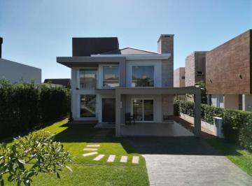 342931.jpg · Casa em Condominio 5 dormitorios - Bairro Atlantida