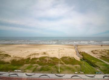 734895.jpg · Apartamento 4 Dormitórios - Bairro Centro