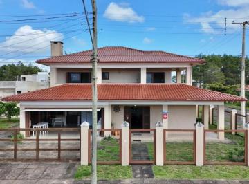 244727.jpg · Sobrado 8 dormitórios - Bairro Capao Novo
