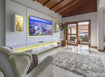 658126.jpg · Casa 4 ou + dormitórios - Bairro Sesi