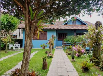 692138.jpg · Casa 4 Dormitórios - Bairro Pórtico