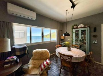 Apartamento · 150m² · 3 Quartos · 1 Vaga · Apartamento Frente Mar à Venda no Edifício Lady - Barra Sul