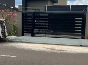 Casa · 232m² · 2 Quartos · 2 Vagas · Excelente Casa Residencial para Venda - Loteamento Jorge Rodrigues