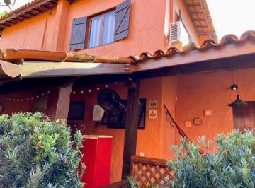 Casa de 1 quarto, São Sebastião · Locação anual casa em Condomínio em Boiçucanga
