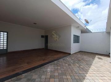 Casa · 208m² · 3 Quartos · 3 Vagas · Casa residencial para locação no bairro Vila Tibério, em Ribeirão Preto/SP.