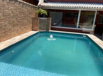 Casa · 310m² · 4 Quartos · 6 Vagas · Casa 4 quartos com suítes e piscina à venda no Ocian em Praia Grande