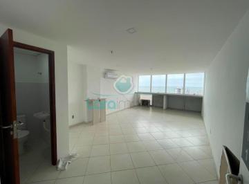 Comercial · 30m² · 1 Vaga · Sala em Imbetiba - Macaé, RJ