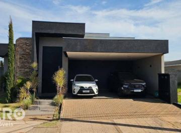 ba5040442962804fefc9d174512e804a20b02da8 · Casa com 3 suítes no Villa de Leon 1
