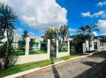 Casa de 4 quartos, Águas Claras · Alugo casa 4 quartos na Arniqueiras
