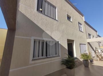 Casa de 3 quartos, São Paulo · Casa de Condomínio com 3 quartos e 4 banheiros à venda na Parada Inglesa