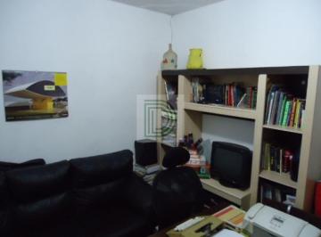 Casa · 215m² · 5 Quartos · 2 Vagas · ÓTIMA OPORTUNIDADE PARA INVESTIDOR.