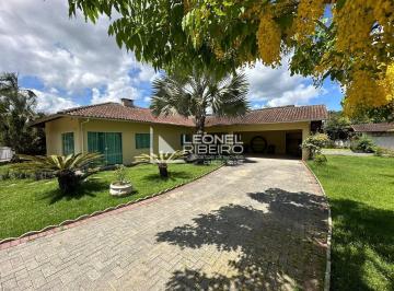 Casa · 148m² · 3 Quartos · 2 Vagas · Casa à venda com 3 dormitórios no bairro Quintino em Timbó/SC