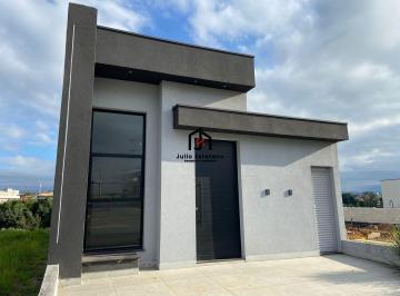 Casa · 175m² · 3 Quartos · Casa à venda - em Pindamonhangaba