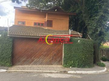 Casa · 354m² · 3 Quartos · 4 Vagas · CASA ALTO PADRÃO MUITO ACONCHEGANTE NO MAIA