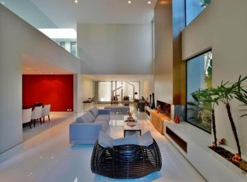 Casa de 4 quartos, Brasília · QI 9 LAGO SUL