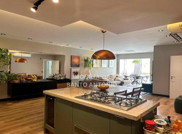 Apartamento · 122m² · 3 Quartos · 2 Vagas · Apartamento Reformado com Móveis Planejados no coração de Santo Antônio de Lisboa