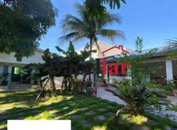 Casa · 285m² · 3 Quartos · 5 Vagas · Casa de Vila - Linear / Residencial / Taquara