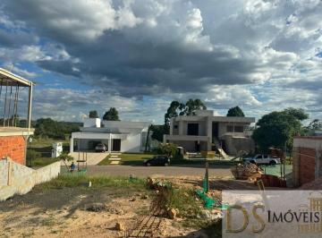Foto 01 · Lote com 800 m² e excelente topografia e com vista no Condomínio Campos de Santo Antonio II