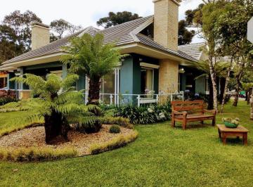 Casa · 330m² · 5 Quartos · 4 Vagas · Belísima Residência à venda no Reserva da Serra - Canela/RS