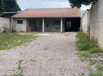 Casa · 170m² · 3 Quartos · 6 Vagas · Ótima casa em São José dos Pinhais