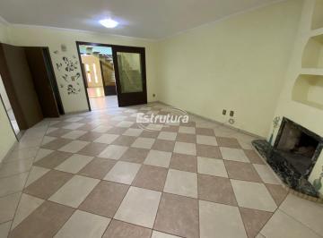 Casa · 241m² · 6 Quartos · 4 Vagas · Casa com 6 dormitórios e piscina