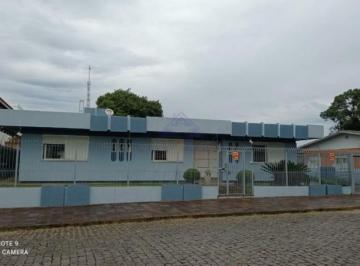 Casa · 322m² · 2 Vagas · Casa à venda - em Petrópolis