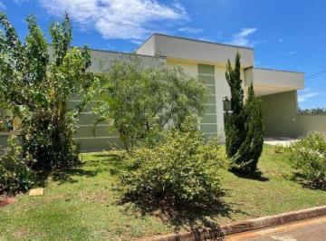 Casa de 3 quartos, Águas de São Pedro · CASA SEMI-NOVA NO CONDOMÍNIO ÁGUAS DO CAMPO