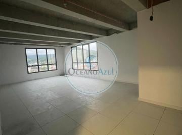 Comercial · 50m² · Conjunto / Sala em Centro - Caraguatatuba, SP