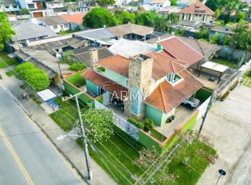 Casa · 175m² · 3 Quartos · 3 Vagas · SOBRADO 3 DORMITÓRIOS COM PISCINA A VENDA PRÓXIMO