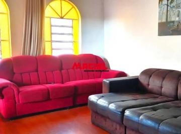Casa · 102m² · 3 Quartos · 2 Vagas · CASA 3 QUARTOS MONTE CASTELO- ZONA CENTRAL