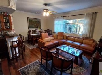 Casa · 206m² · 4 Quartos · 6 Vagas · Excelente Sobrado à Venda no Campo Grande - Próximo à Av. Nossa Senhora do Sabará