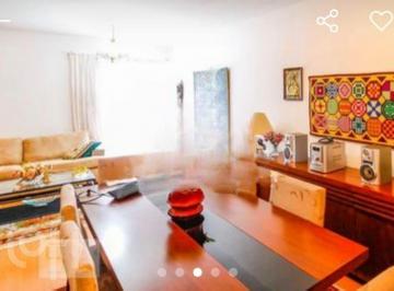 https:__pui.loft.com.br_listings_74a635c8-3345-42c9-838a-79e6e047426f_photos_6dd6e022?preset=desktop · Casa à venda - no Campo Belo