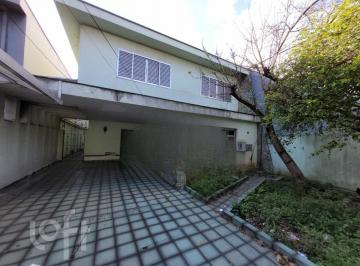 https:__pui.loft.com.br_listings_e991f3bc-e2a4-4442-856d-d73b4b1dd055_photos_30471f94?preset=desktop · Casa à venda - no Campo Belo