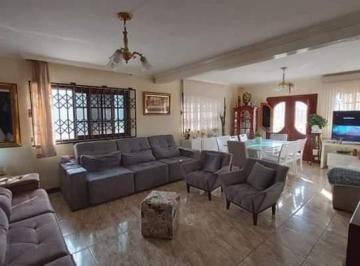 2023030411293734.jpg · Casa para Venda em Teresópolis, Fazendinha, 3 dormitórios, 1 suíte, 3 banheiros, 2 vagas