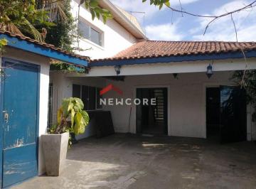 Casa · 360m² · 3 Quartos · 5 Vagas · Casa em Avenida Governador Mário Covas Júnior - Centro - Peruíbe/SP