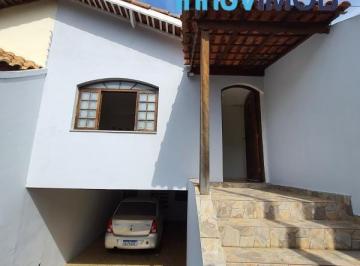 Foto 01 · Casa ampla, e aconchegante em um dos bairros mais cobiçados da Cidade.