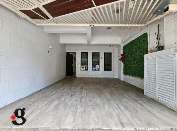 Casa · 450m² · 5 Quartos · 2 Vagas · Sobrado à venda - Jardim Japão - 890.000,00