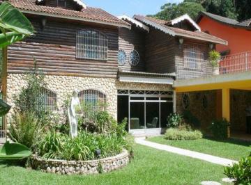 c3877b71d10e259208830d12385e9956.jpg · Sobrado de 764m² com 4 quartos