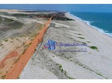 5a0057ba7be3418a37babaf367adf3353d80d9fb · Terreno com excelente localização frente mar, 54,445m².