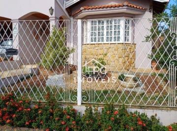 6ad3af2a1e05cee621618acef0084fed1f2e1417 · Casa com 3 suites em bairro nobre - Jd Itaperi - Atibaia/SP