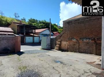Foto 04 · Proximo ao Centro da Cidade e com Grande Fluxo de Veículos