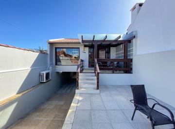 995691.jpg · Sobrado 4 Dormitórios - Bairro Praia da Cal