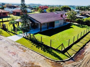 765164.jpg · Casa 5 Dormitórios - Bairro Praia Paraíso