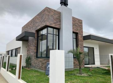 807862.jpg · Casa 3 Dormitórios - Bairro Bellatorres
